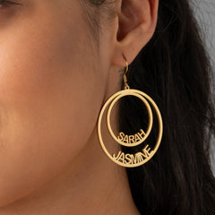 Custom Double Circle Name Earrings – Two Names - ALMAGIOIELLI