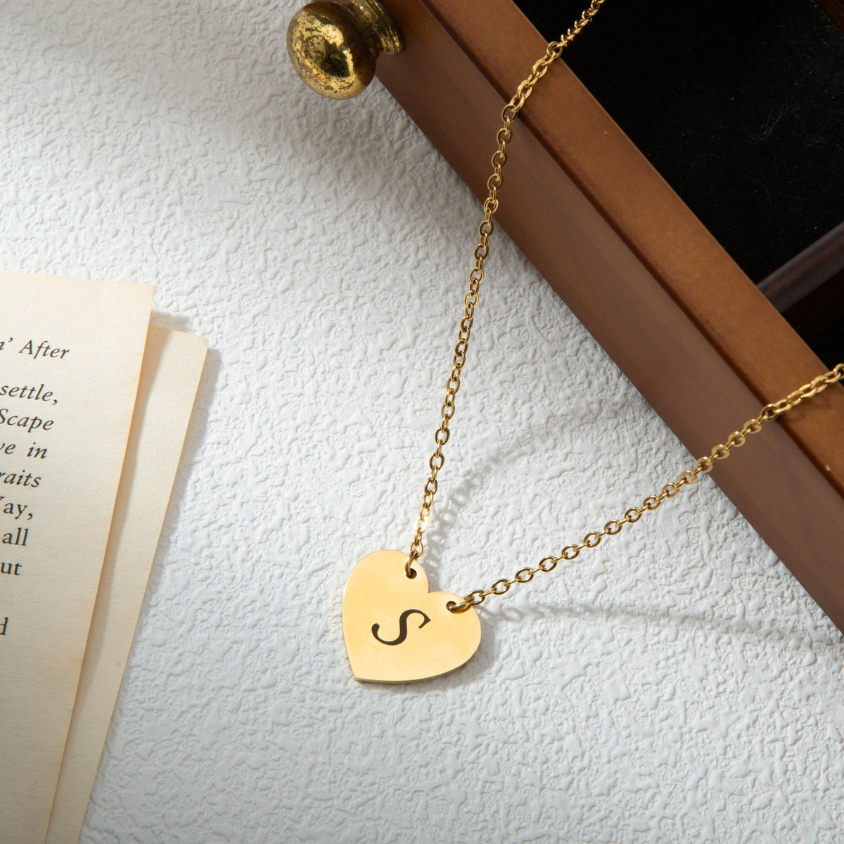 Heart Custom Initial Pendant - ALMAGIOIELLI