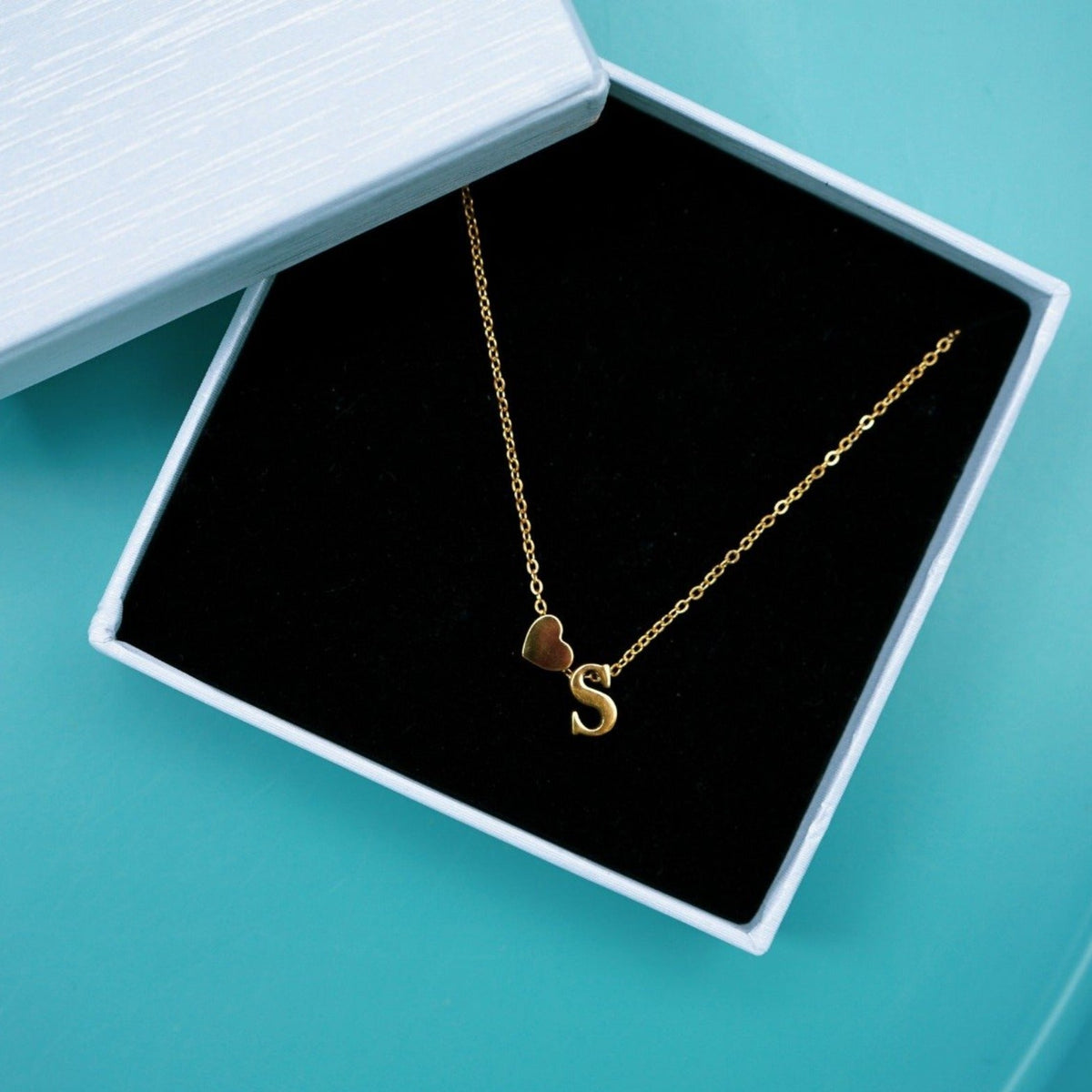 Initial Heart Pendant Necklace - ALMAGIOIELLI