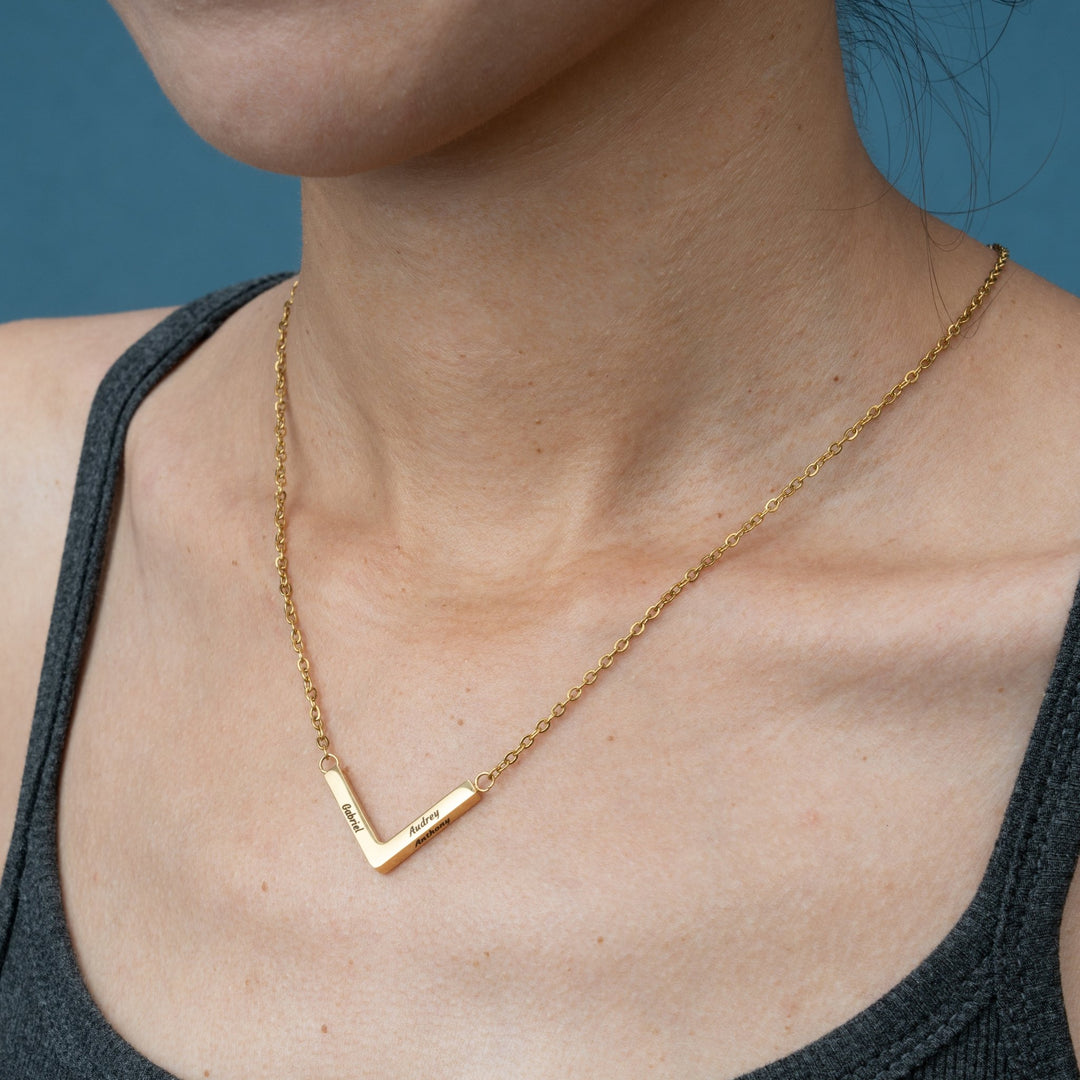 Personalized 4D Bar Necklace - ALMAGIOIELLI