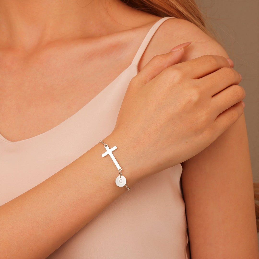 Personalized Cross Bracelet with Engraved Initial - ALMAGIOIELLI